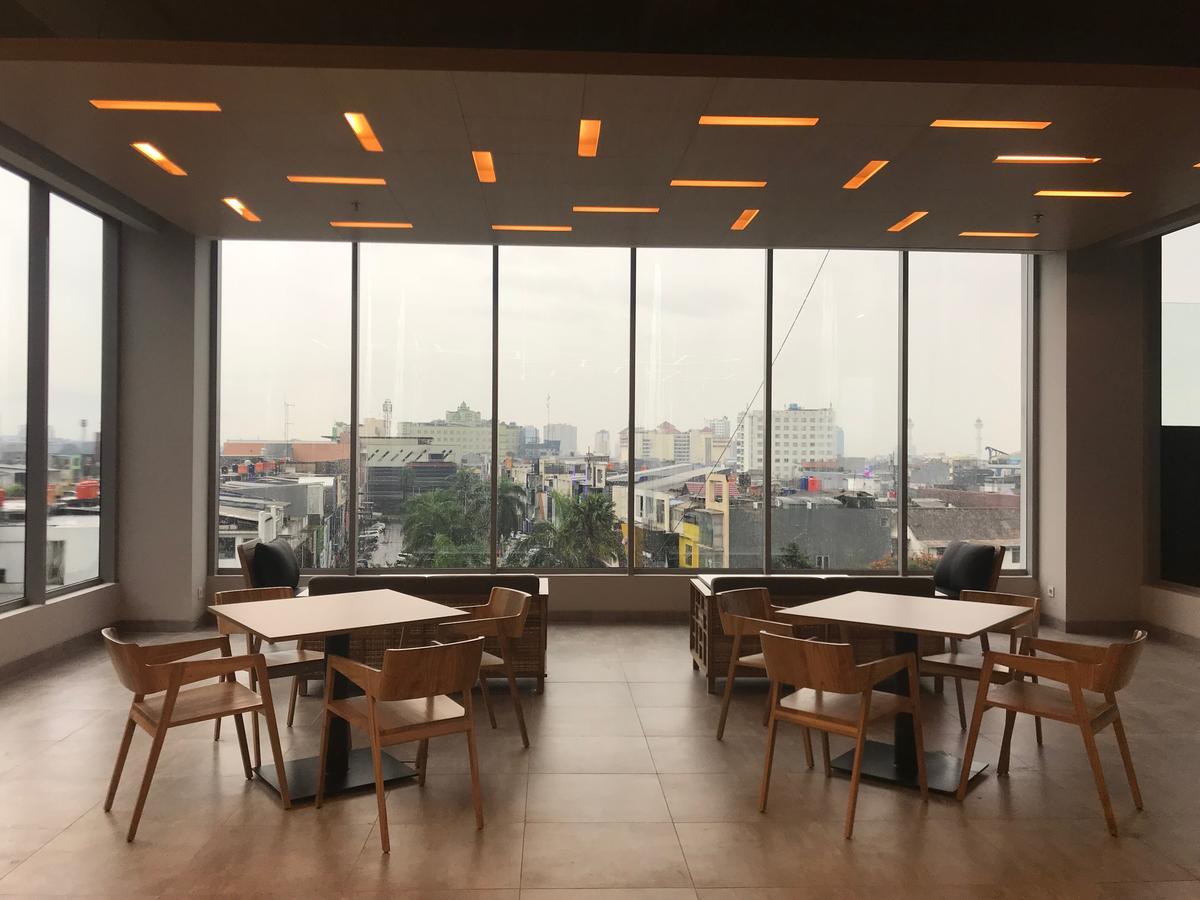 Yello Paskal 3* Bandung