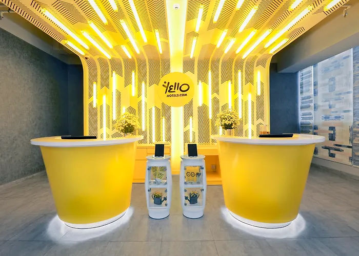 Yello Hotel Paskal Bandung